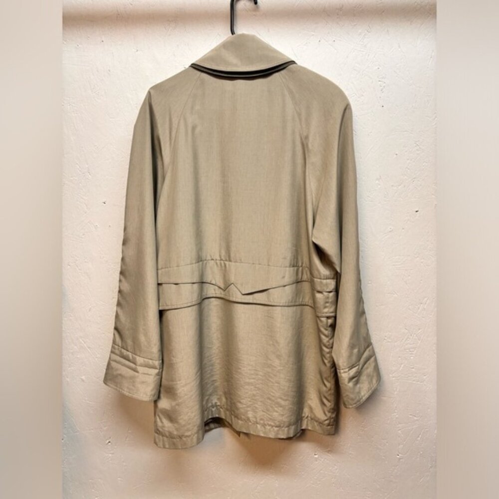 Luba Paris sage green trench coat - Picture 6 of 14